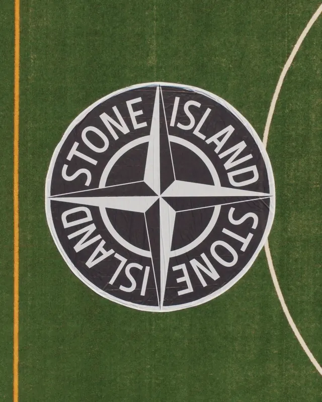 Stone Island Circular Logo, minimal, geometric, high-contrast