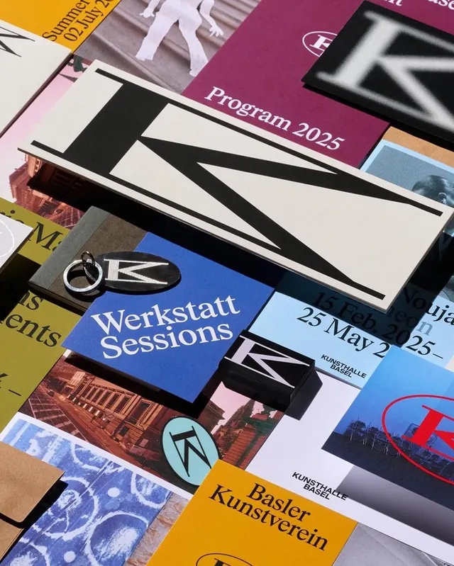 Editorial type specimen, editorial, dark
