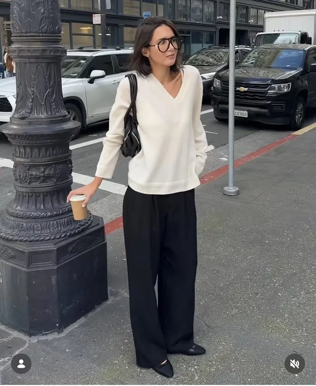 Minimalist street style monochrome look, minimal, monochrome, light