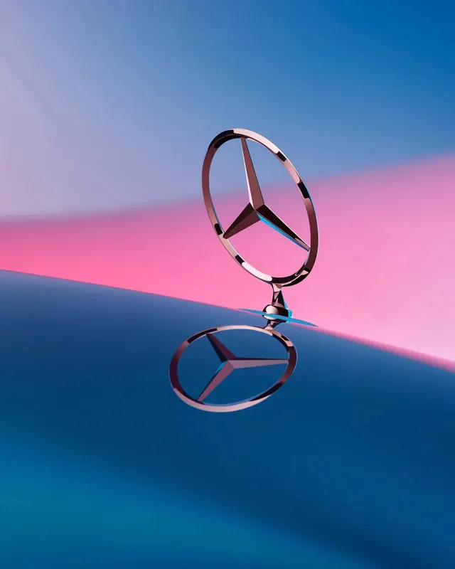Chrome Mercedes-Benz Logo Reflection, luxury, 3d-render, vibrant
