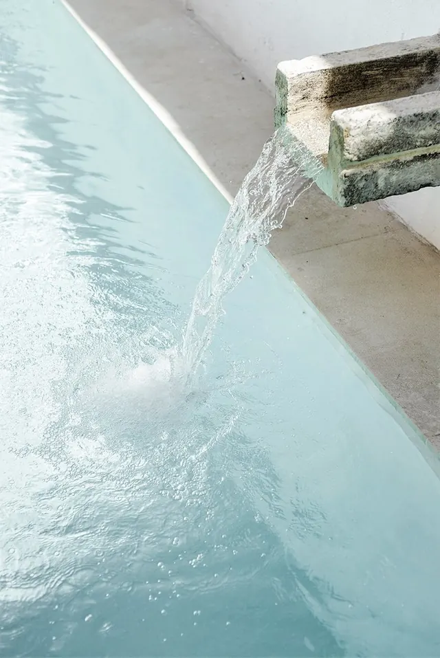 Outdoor Pool Water Feature, minimal, photographic, light