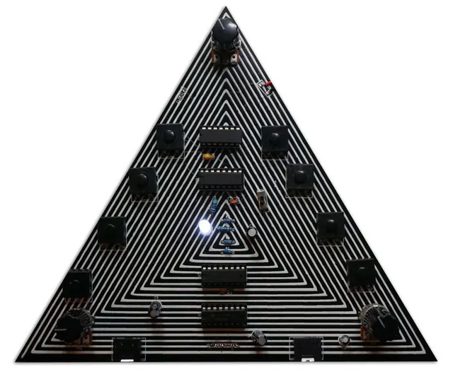 Geometric Line-Art Triangle, minimal, geometric, monochrome