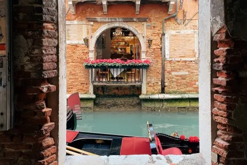 Venetian Canal Scene, photographic, organic, warm