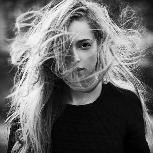 Monochrome Portrait with Wind Effect, monochrome, photographic, monochrome