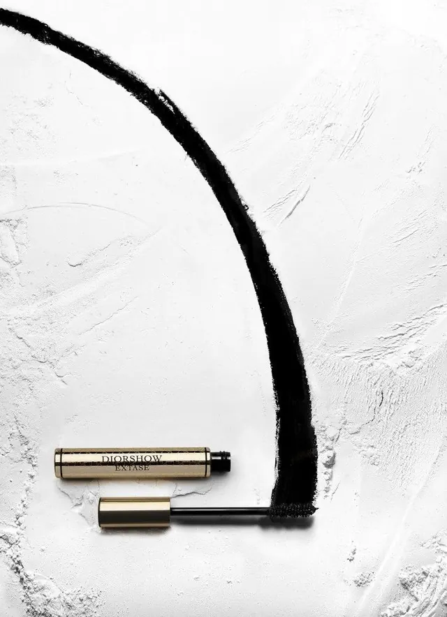 Minimal luxury photograph, minimal, luxury, dark