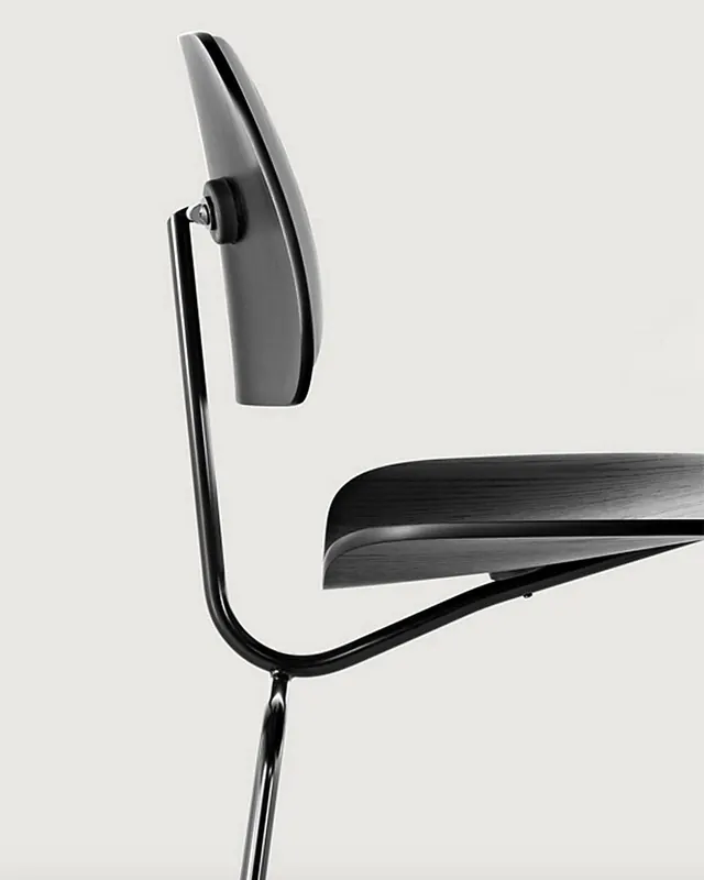 Modern Ergonomic Office Chair, minimal, corporate-clean, monochrome