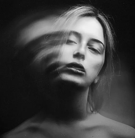 Motion Blur Portrait, monochrome, photographic, monochrome