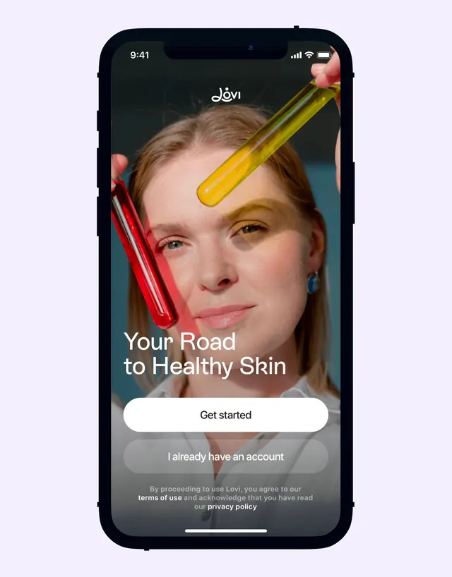 Lovi skincare app mobile onboarding screen, minimal, photographic, high-contrast