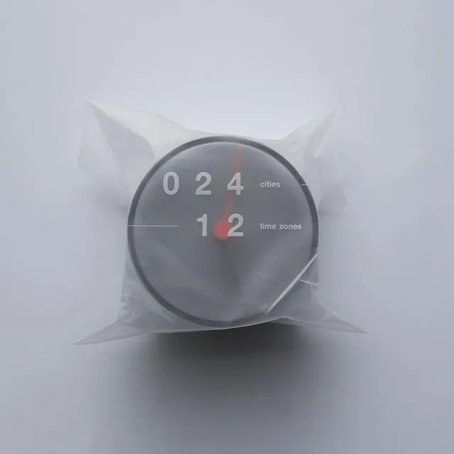 Circular Data Visualization Mockup, minimal, technical, monochrome