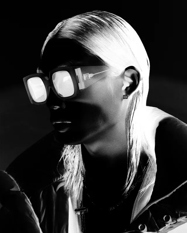 Cyberpunk Portrait with Futuristic Eyewear, monochrome, dark-mode, monochrome