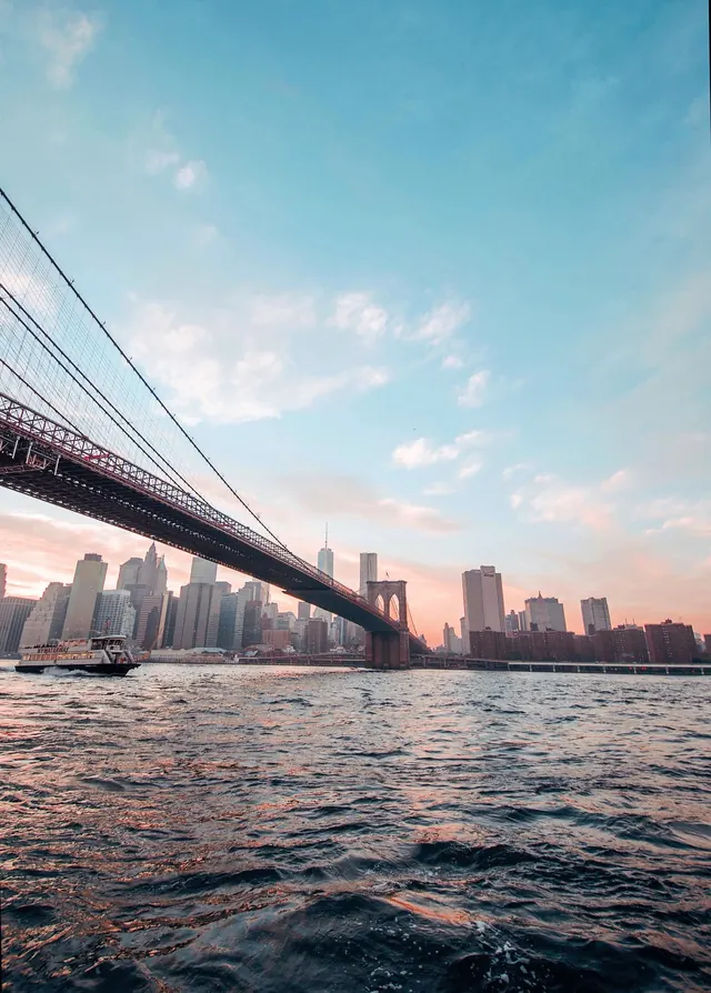 Brooklyn Bridge Skyline View, photographic, minimal, light