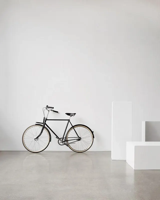 Minimalist Bicycle Studio Shot, minimal, monochrome, monochrome
