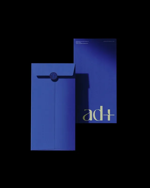 Blue Gradient Identity Mockup, minimal, gradient-heavy, cool