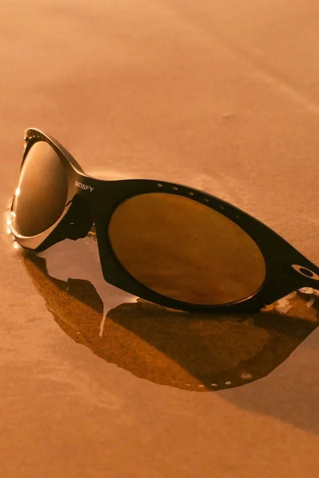Sunglasses Shadow Mockup, minimal, photographic, warm