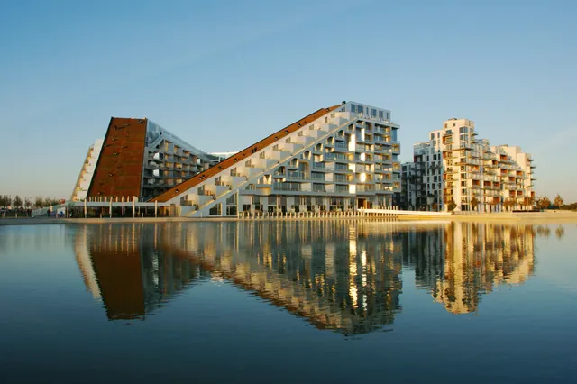 Modern Architectural Structure Reflection, geometric, minimal, light