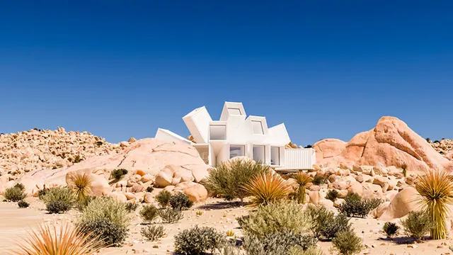 Futuristic White Architecture in Desert, minimal, 3d-render, light