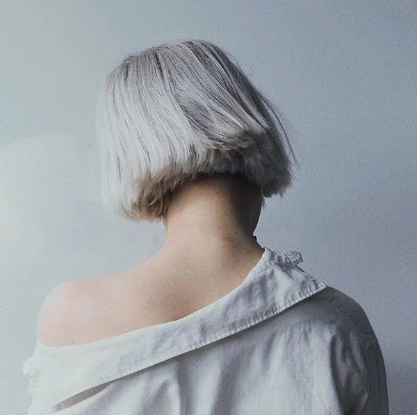 Minimalist Portrait of a Woman with Silver Hair, minimal, photographic, light