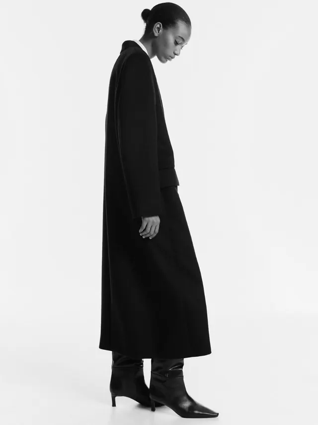 Minimalist Black Coat Fashion Photography, minimal, monochrome, monochrome
