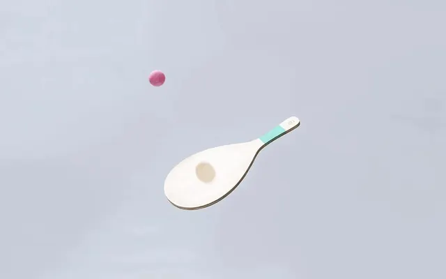 Minimalist Spoon and Berry Graphic, minimal, flat, light