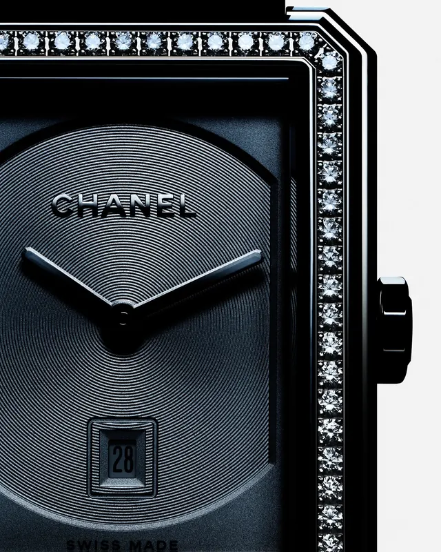 Chanel Watch Close-up, luxury, dark-mode, dark