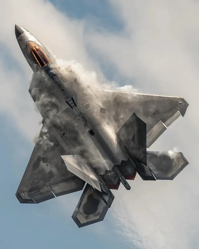 Fighter Jet in Flight, photographic, high-contrast