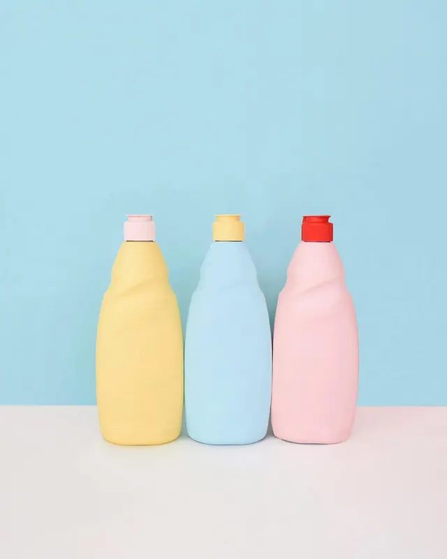Minimalist Pastel Bottle Mockup, minimal, geometric, pastel