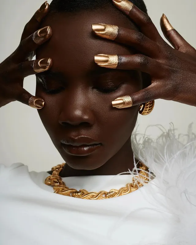 Gold Jewelry Portrait, luxury, photographic, dark