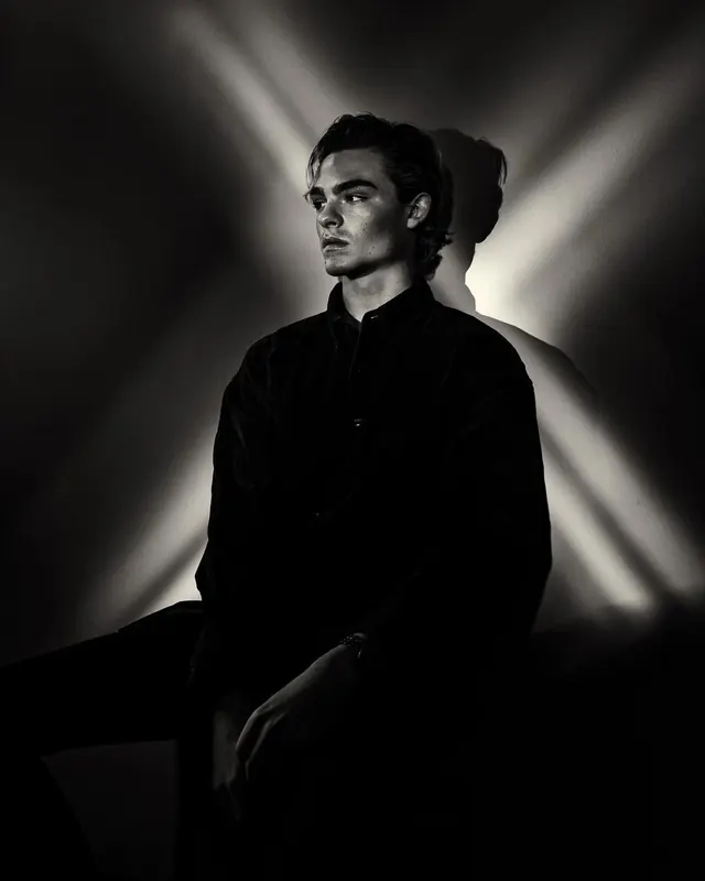 Dramatic Portrait with Spotlight, monochrome, photographic, monochrome