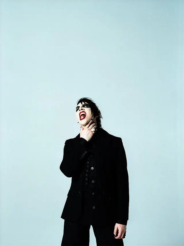 Laughing Woman Portrait, minimal, photographic, light