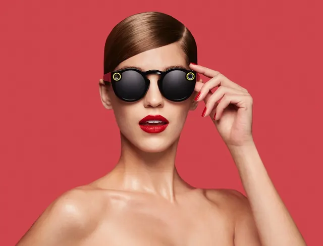Woman in Sunglasses Portrait, luxury, photographic, vibrant