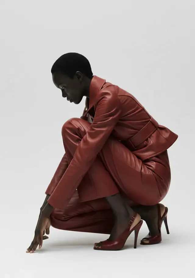 Fashion Editorial Photography, minimal, luxury, high-contrast