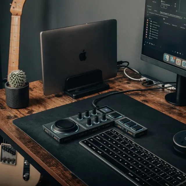 Modern Workspace Mockup, minimal, photographic, dark