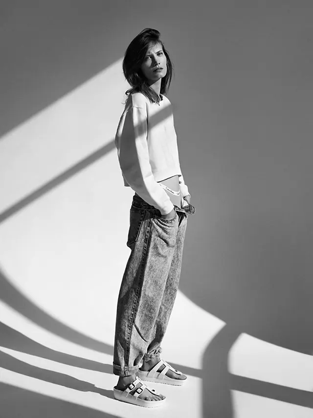 Monochrome Fashion Portrait, minimal, monochrome, monochrome