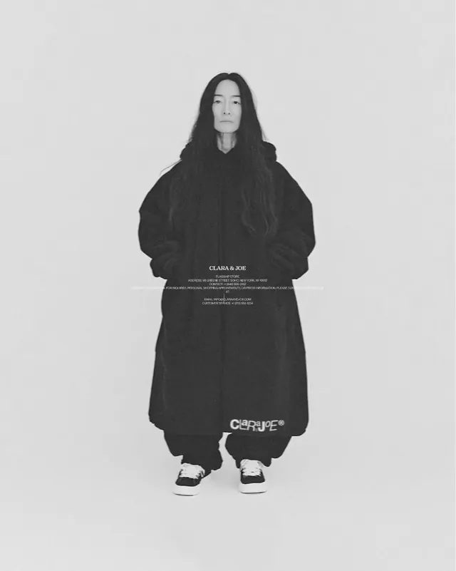 Monochrome Streetwear Mockup, minimal, monochrome, monochrome