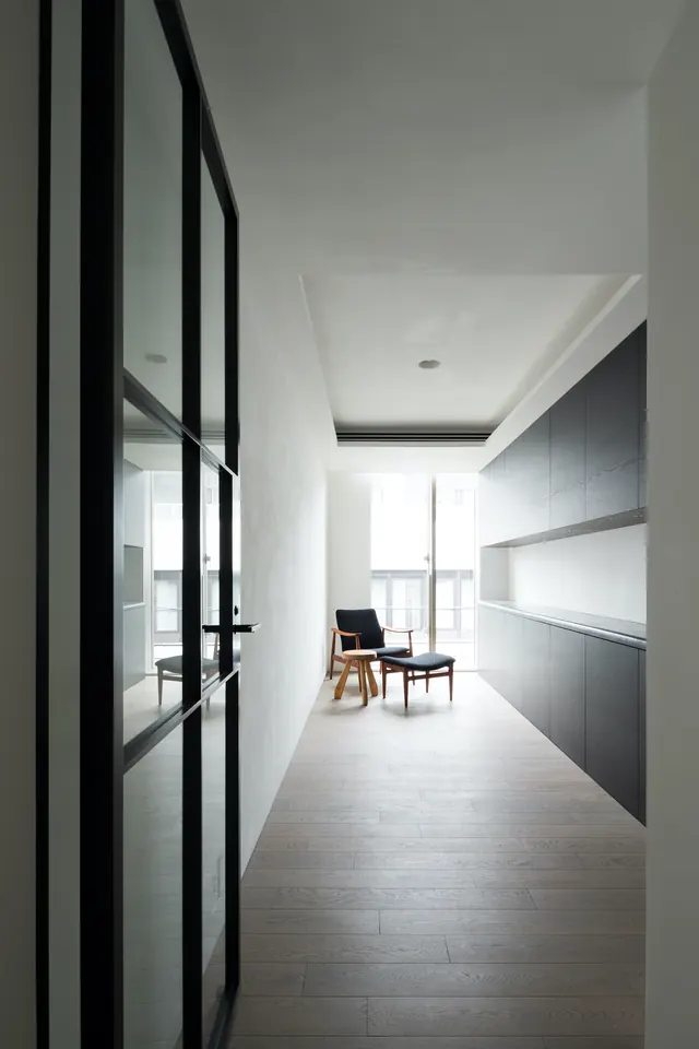 Minimalist Interior Architecture, minimal, photographic, monochrome