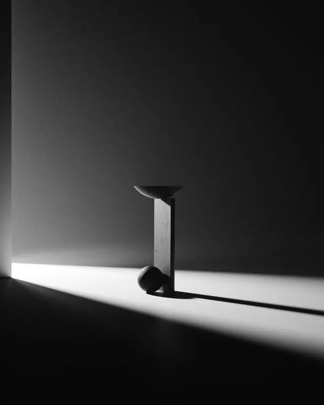 Abstract Monolithic Sculpture, minimal, monochrome, monochrome