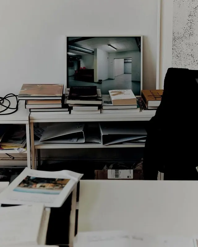 Mockup of a Portfolio Website on a Laptop, minimal, corporate-clean, light
