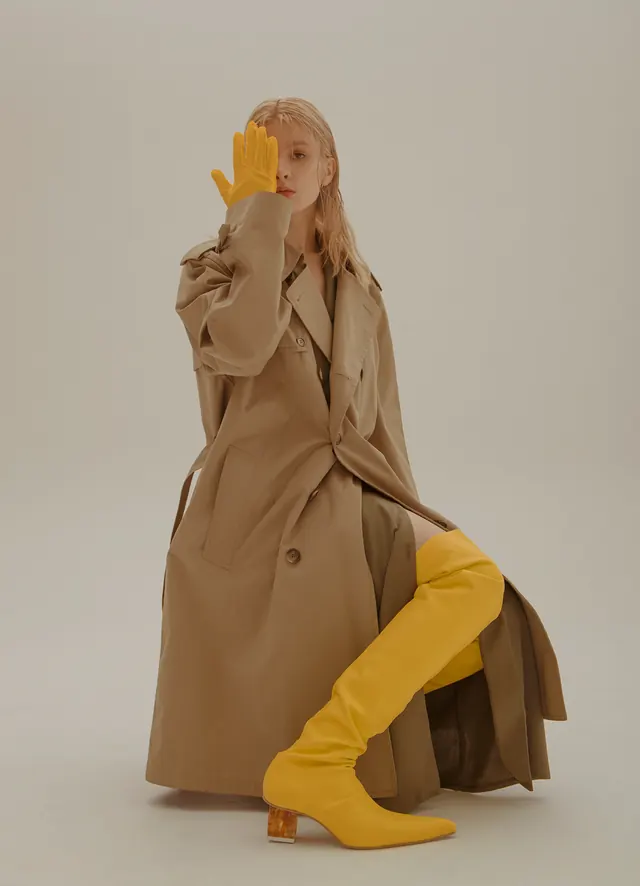 Fashion Editorial Photography, minimal, luxury, earthy