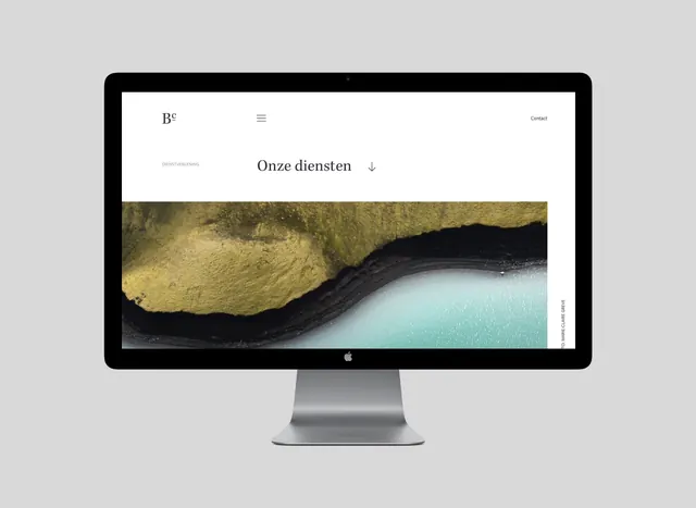 Minimalist Web Interface Mockup, minimal, corporate-clean, light