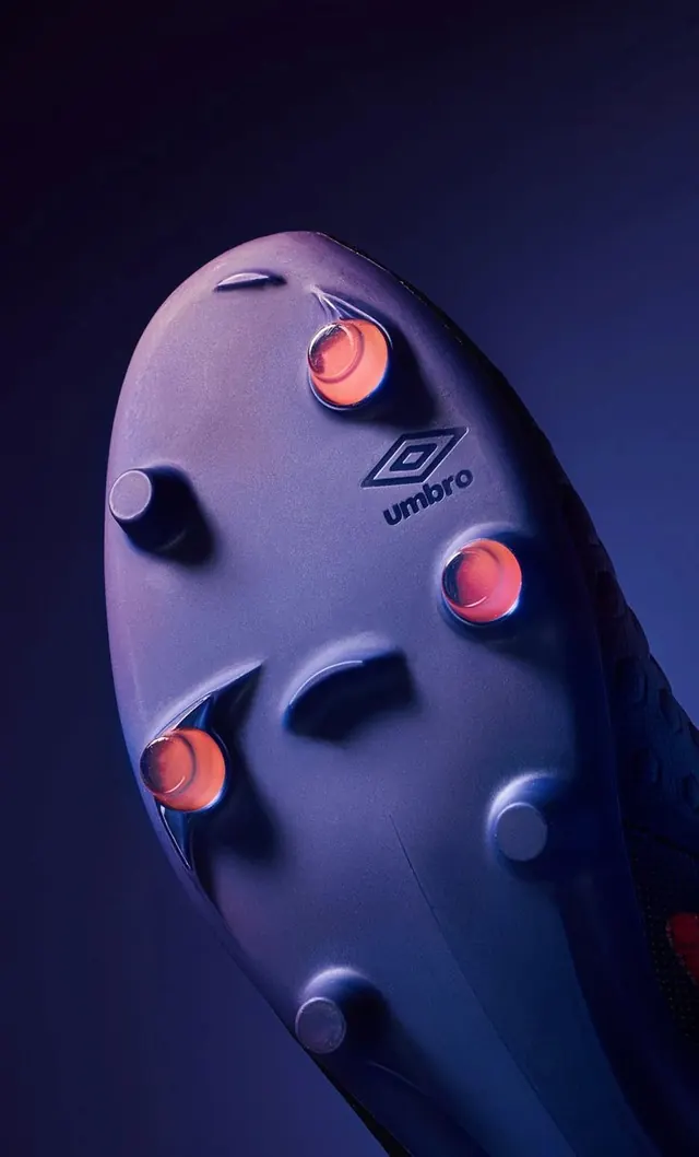 Abstract 3D Face with Glowing Orbs, 3d-render, minimal, dark