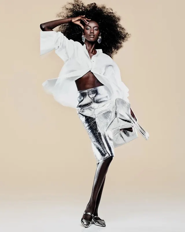Fashion Editorial Photography, photographic, luxury, high-contrast