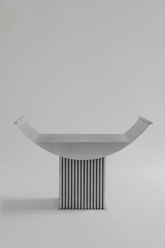 Minimalist 3D Abstract Sculpture, minimal, geometric, monochrome