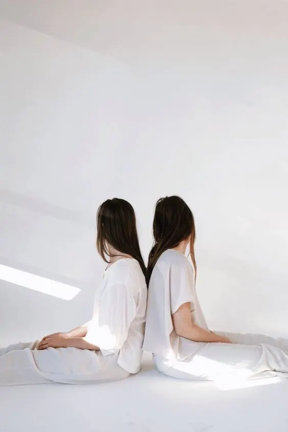 Minimalist Fashion Photography, minimal, photographic, light