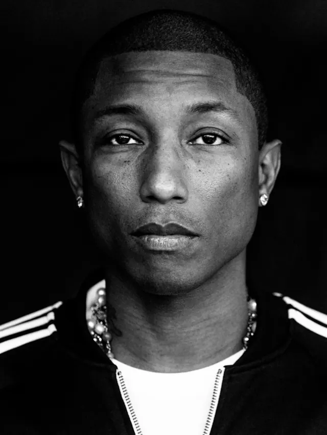 Monochrome Portrait of a Man, monochrome, photographic, monochrome
