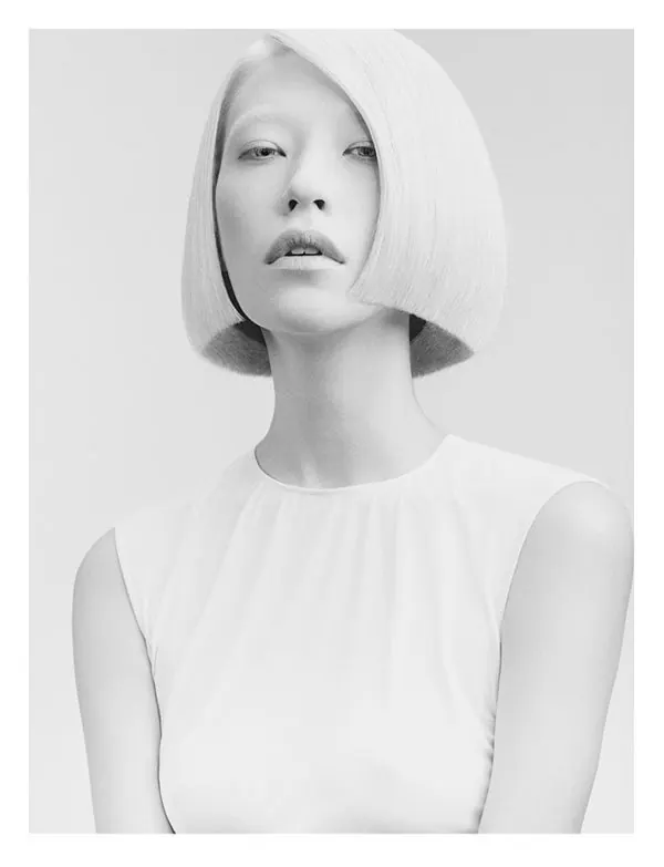 Avant-Garde Fashion Portrait, minimal, monochrome, monochrome