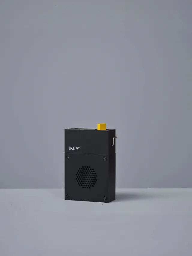 DEEP Hardware Product Mockup, minimal, corporate-clean, dark