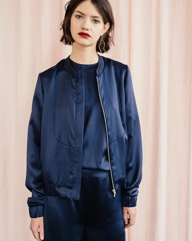 Fashion Editorial Portrait, photographic, minimal, dark