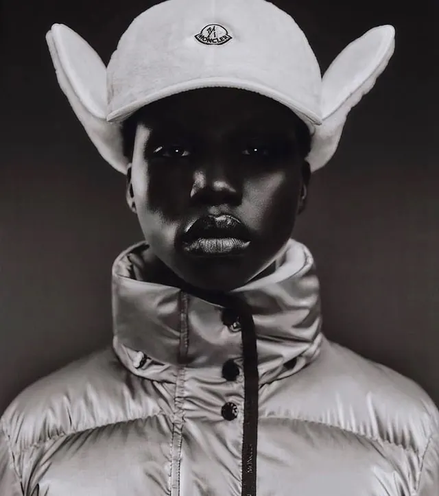 Monochrome Portrait with Winter Apparel, monochrome, photographic, monochrome