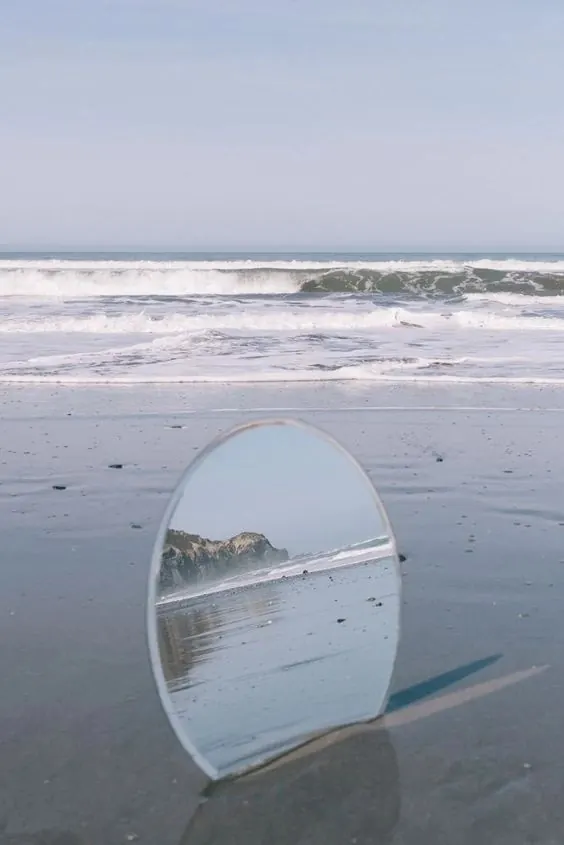 Beach Reflection Sphere, minimal, photographic, light