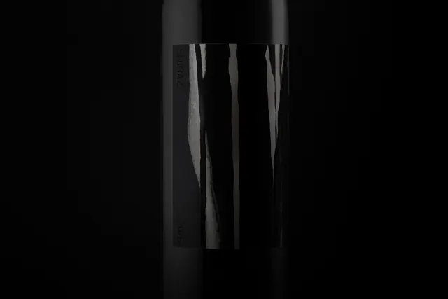 Reflective Glass Cylinder Mockup, minimal, dark-mode, dark